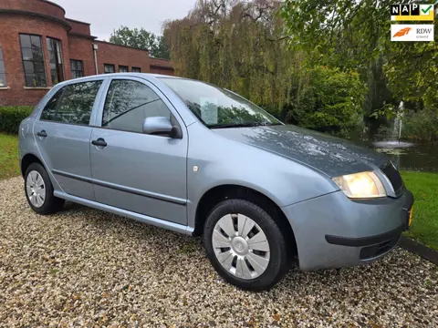 Skoda Fabia 1.4-16V Flash AUTOMAAT airco CRUiSE