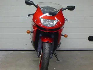 Kawasaki ZX 9 R (1999)