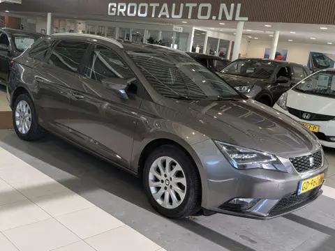 SEAT Leon ST 1.2 TSI Style Airco, Cruise Control, Trekhaak, Stuurbekrachtiging