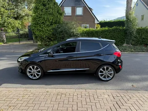 FORD FIESTA Vignale/automaat/trekhaak/volledig leer/adaptive cruise/Apple-android