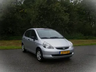Honda Jazz 1.2 S . 5 Deurs . Airco . Elec ramen enspiegels . LMV . enz