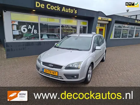 Ford Focus Wagon 1.6-16V Futura/TREKHAAK
