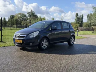 Opel Corsa AIRCO | CRUISECONTROL | NIEUWE APK |