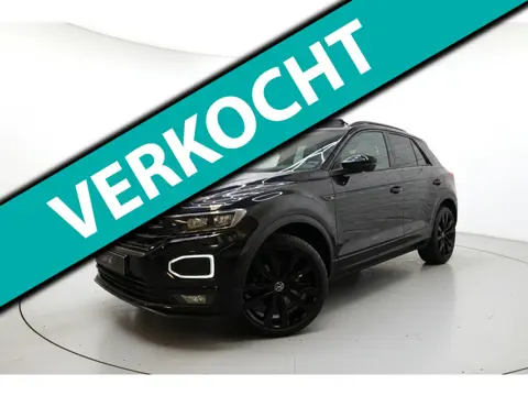 Volkswagen T-ROC 1.5 TSI 3x R LINE PANO VIRTUAL KEYLESS CAM