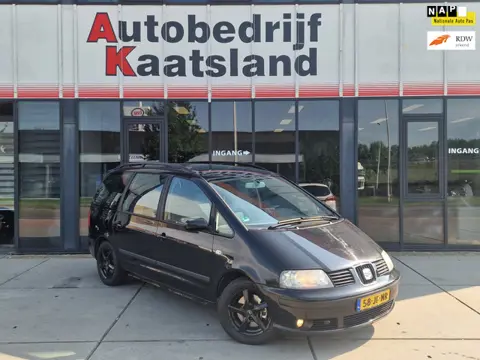 Seat Alhambra 2.8 V6 Signo 204pk - 7Persoons - Clima - Cruise