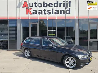 BMW 3-serie Touring 316i Executive Upgrade - Clima - Cruise -