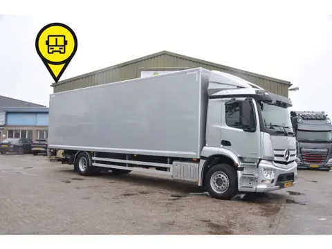 Mercedes-Benz Antos 2135 4X2 2018 BOX 9m + HEATING