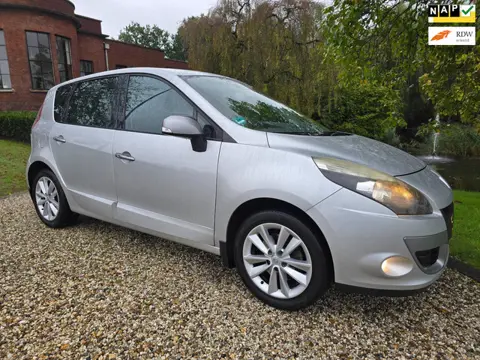 Renault Scénic 1.4 TCE Celsium AIRCO/cruise