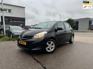 Toyota Yaris 1.0 VVT-i Aspiration Camera,Ac,Trekhaak