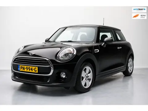 Mini Mini 1.2 One Business [ Stoelverwarming Cruise Control Bluetooth Parkeersensoren Airco ]