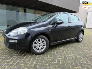 Fiat Punto Evo 0.9 TwinAir Street. AIRCO. BJ 5-2014. APK 11-2027