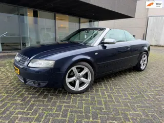 Audi A4 Cabriolet 2.4 V6 Exclusive CLIMAT. BJ 7-2002. APK 9-2027