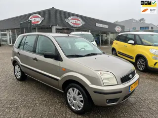 Ford Fusion 1.6-16V Centennial(st-bekr,airco,elektr-pakket,bj04,1999,-)