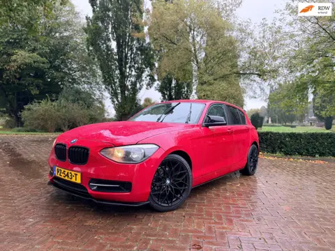 BMW 1-serie 116i Limited M-Sport | Automaat | PDC | Luxe!