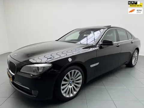 BMW 7-serie 740d X-drive 306 Pk MOTOR SCHADE EXPORTPRIJS Schuifdak Softclose