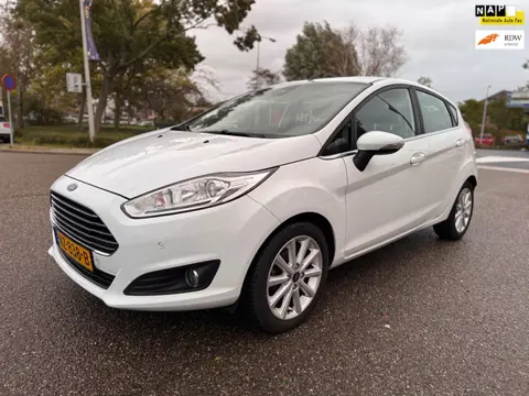 Ford Fiesta 1.0 EcoBoost Titanium 100 PK / distributie.vervangen / koppeling.vervang / airco / navi 