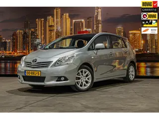 Toyota Verso 1.8 VVT-i Business