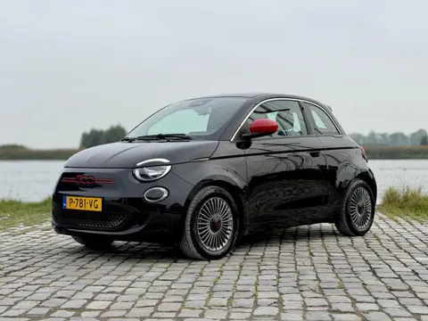 Fiat 500e RED 42 kWh *SOH 92%* Carplay|Digital Dash|LM 16"