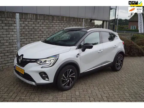 Renault Captur 1.3 TCe 140 PK Intens Leder Stoel/Stuurverw Navi 360 Camera Clima Adaptieve Cruise LE