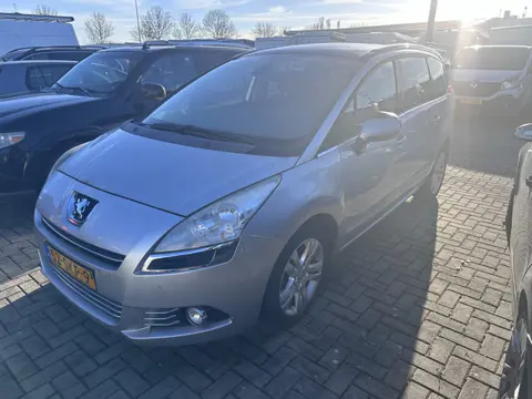 Peugeot 5008 1.6 THP Blue Lease Executive 7p. (bj 2011)