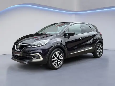 Renault Captur 1.2 TCe Initiale Paris /Apple Carplay/Panodak/Camera/Parkeersens./Leder/Stoelverw./Cr