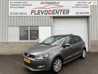 Volkswagen Polo 1.2 TSI 90 PK AUT Life Edition Panoramadak 5 Deurs Ecc Airco Navi Carplay Stoelverwa