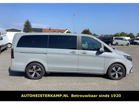 Mercedes-Benz EQV 300 L2 90kWh Avantgarde 7-zitter 62.315 incl BTW Leder LED 2 EL. Schuifdeuren Dist