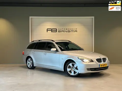 BMW 5-serie Touring 523i AUTOMAAT BUSINESS LINE EDITION II uitv|CLIMA AIRCO|NAVIGATIE|TREKHAAK|LM-VE
