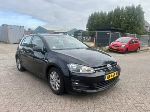 Volkswagen Golf 1.0 TSI Bns Ed. Con