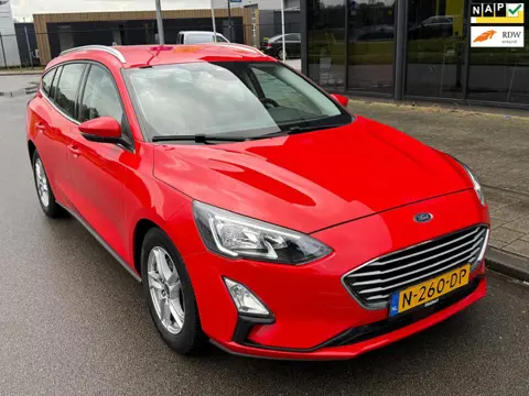 Ford Focus Wagon 1.0 EcoBoost Hybrid Trend Edition Business/Camera/Carplay/Airco/cruise