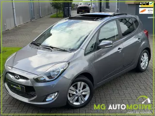 Hyundai Ix20 1.6i i-Catcher | Leder | Navi | Trekhaak | NL auto | NAP