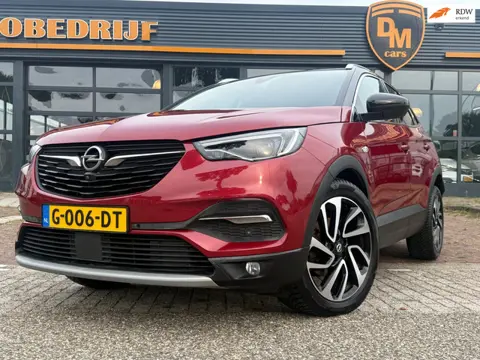 Opel Grandland X 1.2 Turbo Ultimate | StoelKoeling | 360 Camera | Line-Assist |