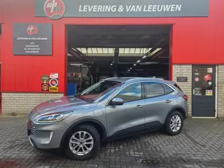 Ford Kuga 2.5 PHEV Titanium Winterpack/ Navigatie/ Parkeersensoren V + A/ Stoelverwarming/ Rijklaarp