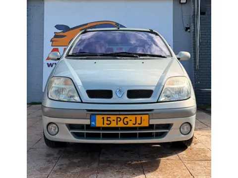 Renault Scénic 1.6-16V Expression Sport