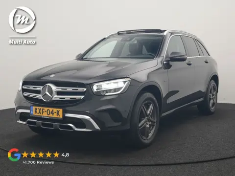 Mercedes-Benz GLC 300e 4MATIC PHEV 320pk Dealer O.H | Panodak | Sportstoelen Verwarmd | Sfeerverlich