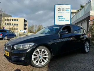 BMW 1-SERIE 116i Sport Shadow Edition  CarPlay  DAB+  PDC voor en achter  17'' LM 