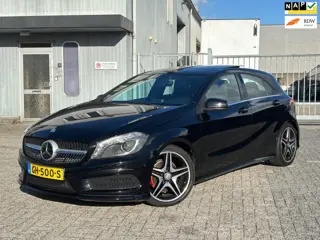 Mercedes-Benz A-klasse 180 Ambition, AMG line, Nap, Pano, Aut, Elek pkt