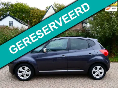 Kia Venga 1.4 CVVT 114.000km NAP 2e eig. Clima Cruise Navi Schuifdak Tr.haak