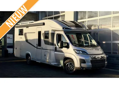 Adria Coral Supreme 670 DL model 2027