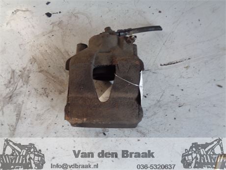 Volkswagen Polo 6R 1.2 TDi 2009-2014 Remklauw Links voor