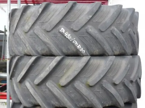 R30 Taurus 480/70R30