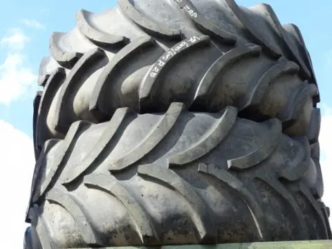 R28 Vredestein 600/65R28