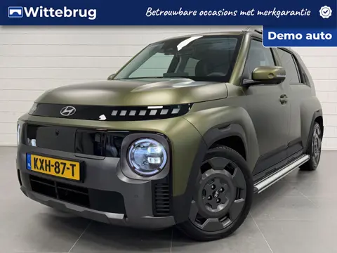 Hyundai INSTER Cross Cross Sky Plus 49 kWh SPECIAL EDITION! | SIDEBARS | FULL LED | BESCHIKBAAR VANA