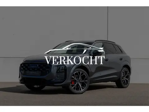 Audi Q3 1.5 e-hybrid 272 Pk S edition / Matrix /  Pano / 20" LM /  Head-Up / Black pakket