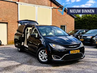 CHRYSLER GRAND VOYAGER 3.6 V6 LIMITED J.DAIMLER STOW&GO BLACK&WHITE DESIGN
