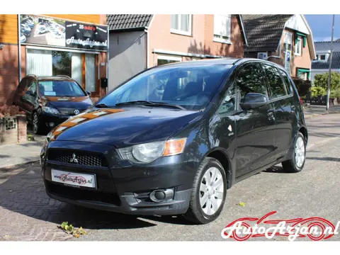 Mitsubishi Colt 1.3 Invite Airco, Parkeersensoren, Trekhaak!
