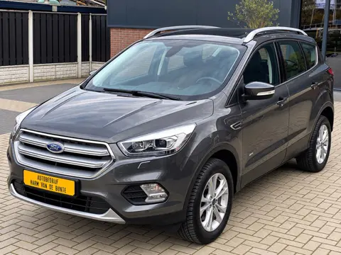 Ford Kuga 1.5 EcoBoost 182 PK AWD Titanium NIEUWSTAAT LED XENON NAVI CRUISE CLIMA PDC