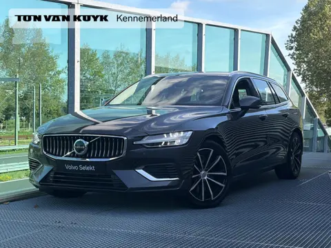 Volvo V60 2.0 T6 Plug-in hybrid AWD Essential Bright PHEV, Automaat, Leder, Trekhaak semi elektrisch
