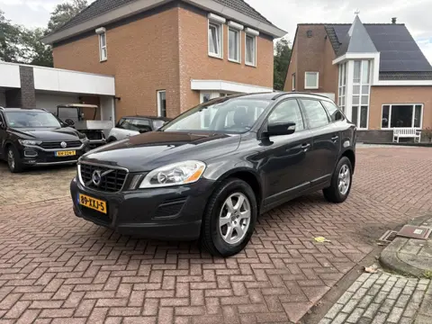 Volvo XC60 2.0 T5 Kinetic Automaat I Dealer onderhouden