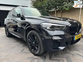 BMW X5 XDrive45e Carbon zwart M-pakket PANORAMA 394 pk